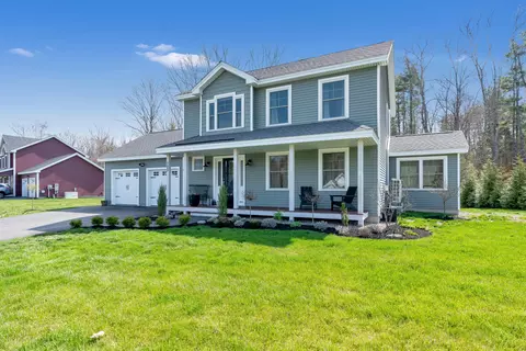 103 Grand Trail Dr, Wells, ME 04090