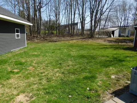56 Monroe St, Calais, ME 04619 photo 8