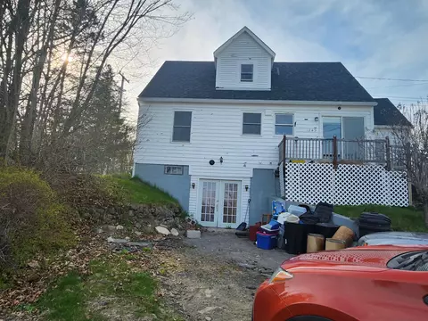 1249 State St, Veazie, ME 04401