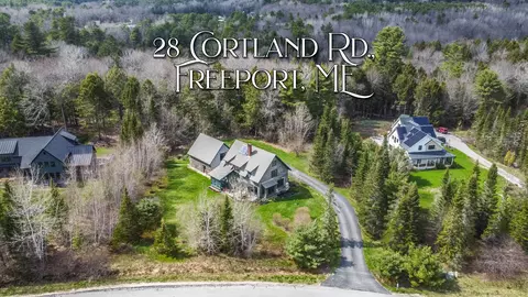 28 Cortland Rd, Freeport, ME 04032