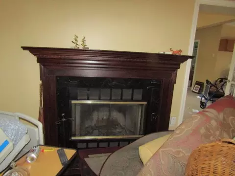 Living - 530 River Rd, Woolwich, ME 04579 photo 3 of 4