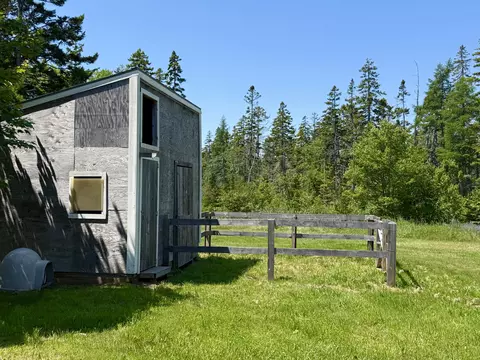 Exterior - 29 Hidden Dr, Vinalhaven, ME 04863 photo 8 of 16