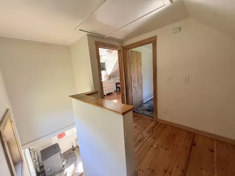 Entry Way - 29 Hidden Dr, Vinalhaven, ME 04863 photo 3 of 3