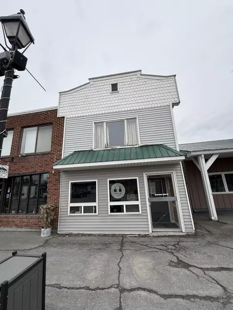 134 W Main St, Fort Kent, ME 04743