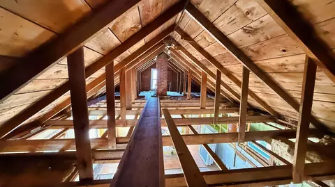 Entry Way - 225 County Rd, Lubec, ME 04652 photo 5 of 7