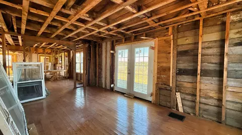Entry Way - 225 County Rd, Lubec, ME 04652 photo 4 of 7