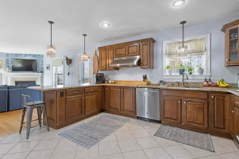 Kitchen - 38 Richards Way, Saco, ME 04072 photo 3 of 3