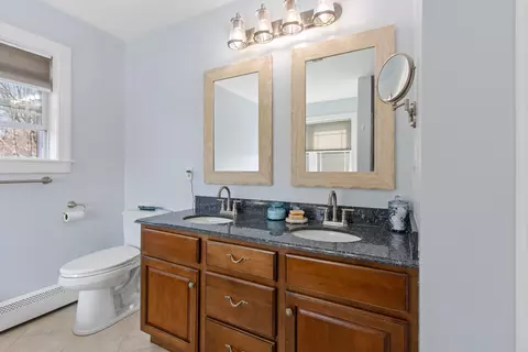 Bath - 38 Richards Way, Saco, ME 04072 photo 2 of 5