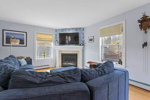 Living - 38 Richards Way, Saco, ME 04072 photo 2 of 4