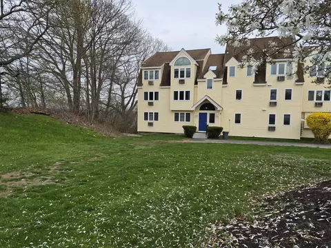 1373 Post Road Rd #8B, Wells, ME 04090