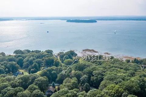 184 Sunset Ave, Portland, ME 04109