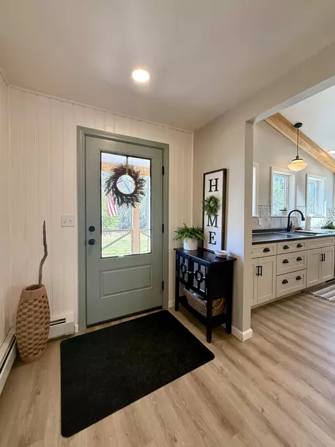 Entry Way - 721 River Rd, Calais, ME 04619 photo 3 of 11