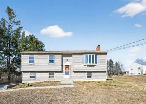 75 Pond Rd, South Berwick, ME 03908