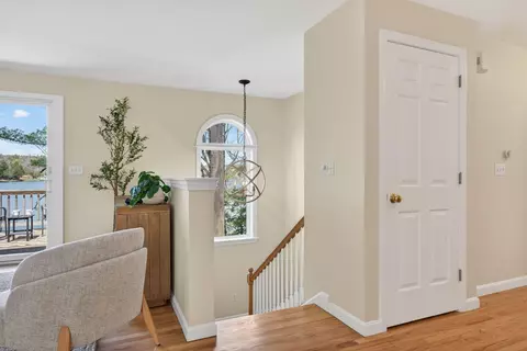 Entry Way - 42 Forest Ave, Windham, ME 04062 photo 3 of 4