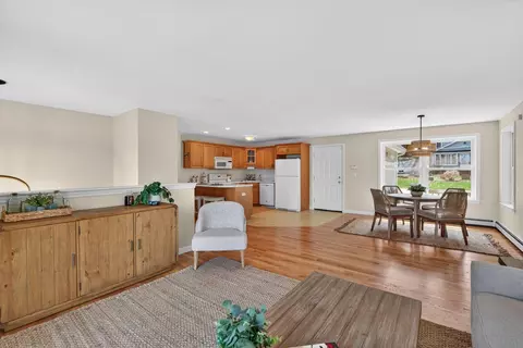 Living - 42 Forest Ave, Windham, ME 04062 photo 3 of 4