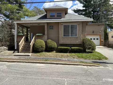 94 Western Promenade, Auburn, ME 04210