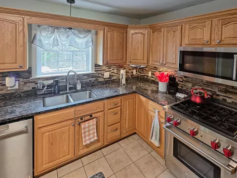 Kitchen - 32 Patterson Rd, Hampden, ME 04444 photo 7 of 8