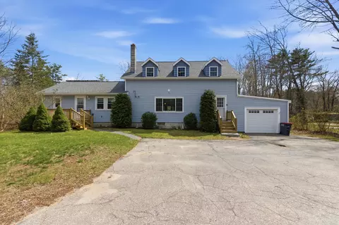 378 Sanford Rd, Wells, ME 04090