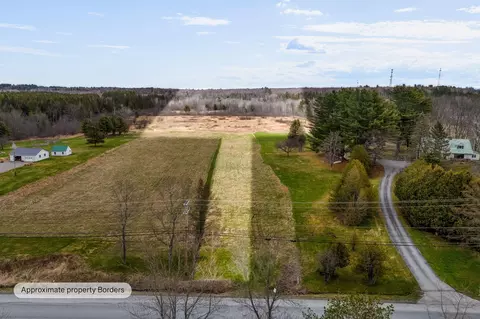 19003 B Broadway, Bangor, ME 04401