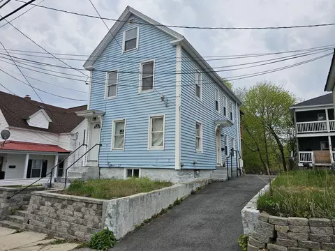 22 Thompson St, Sanford, ME 04073