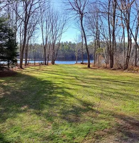 101 Hogan Pond Ln, Oxford, ME 04270