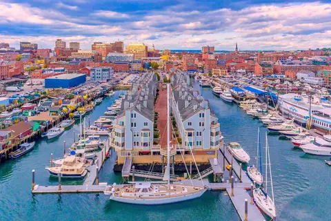 76 Chandlers Wharf #76, Portland, ME 04101