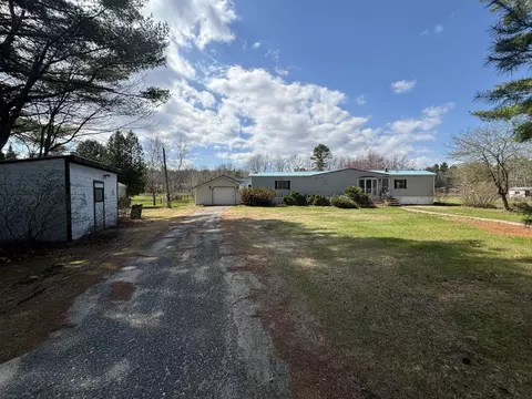 30 Pond Park Rd, Naples, ME 04055