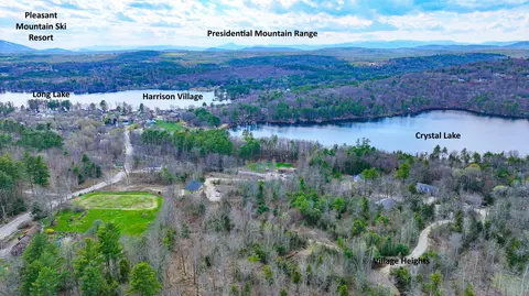 18 Village Hts, Harrison, ME 04040