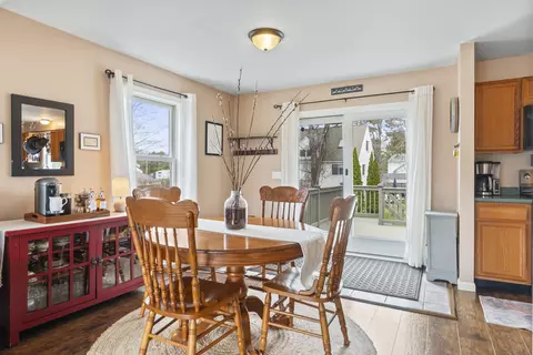 Dining - 7 Bickford Ave, Brunswick, ME 04011 photo 1 of 1