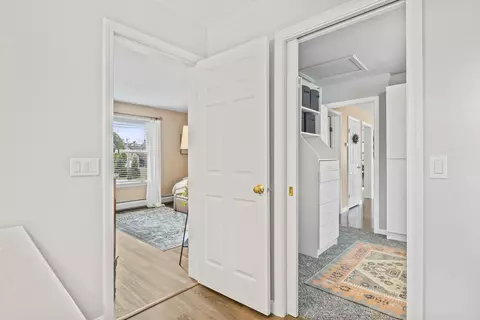 Entry Way - 7 Bickford Ave, Brunswick, ME 04011 photo 2 of 3