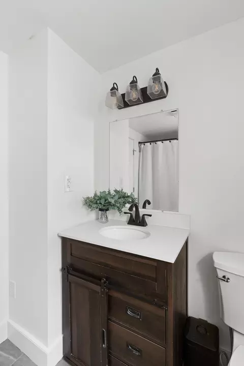 Bath - 53 Ames Dr, Woolwich, ME 04579 photo 6 of 6