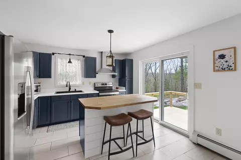 Kitchen - 53 Ames Dr, Woolwich, ME 04579 photo 1 of 12