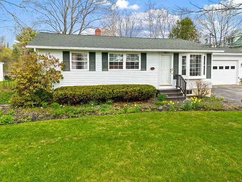 218 Windsor St, Randolph, ME 04346
