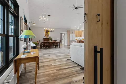 Entry Way - 34 Eider Rd, Harpswell, ME 04079 photo 6 of 10
