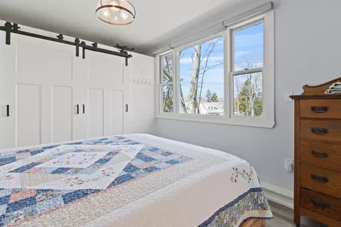 Bedroom - 34 Eider Rd, Harpswell, ME 04079 photo 9 of 10