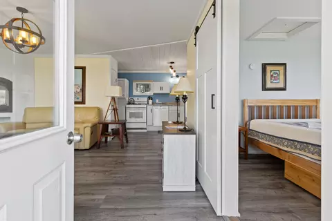 Entry Way - 34 Eider Rd, Harpswell, ME 04079 photo 10 of 10