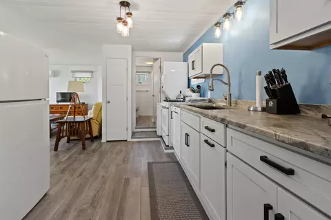 Kitchen - 34 Eider Rd, Harpswell, ME 04079 photo 12 of 12