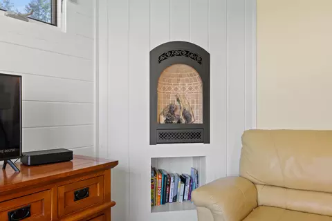Living - 34 Eider Rd, Harpswell, ME 04079 photo 9 of 11