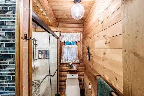 Bath - 95 Schrader Dr, Denmark, ME 04022 photo 3 of 10