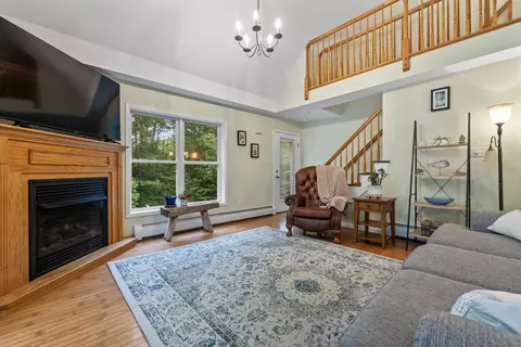 Living - 47 Double M Ln, Woolwich, ME 04579 photo 1 of 2