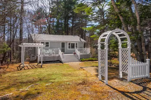 14 Beacon Street Ext, York, ME 03909
