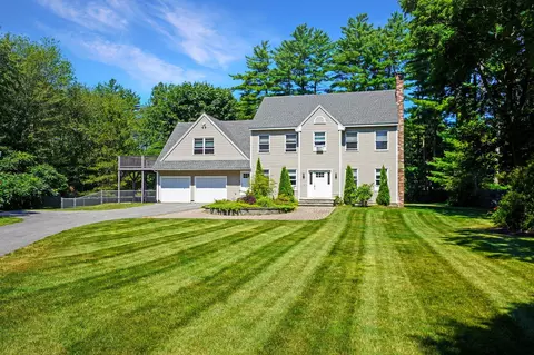 19 Olympia Ave, Old Orchard Beach, ME 04064
