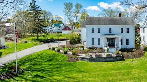 41 Main St, Old Town, ME 04468