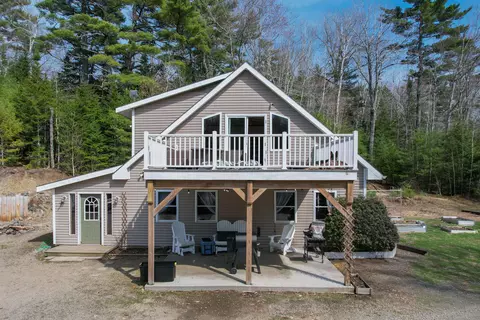 18 Deer Ridge Ln, Surry, ME 04684