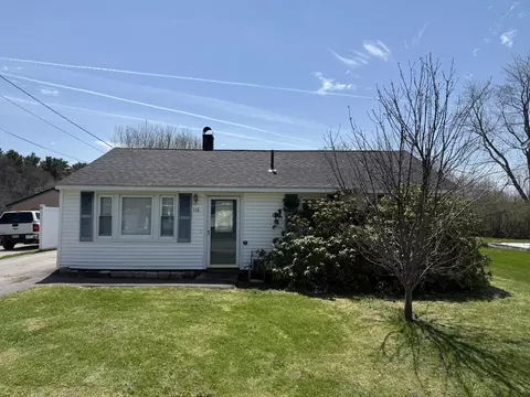 118 Falvey St, Bangor, ME 04401