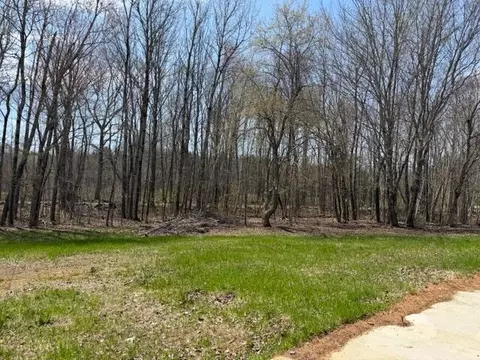558 Nash Rd, Pittston, ME 04345