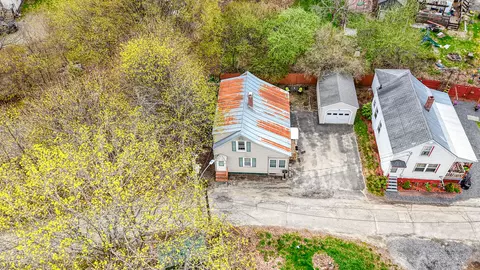 View/Area - 2 Grove Ct, Waterville, ME 04901 photo 2 of 2