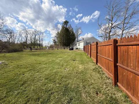 Exterior - 402 Roosevelt Trl, Windham, ME 04062 photo 5 of 6
