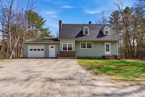 14 Main St, Greene, ME 04236