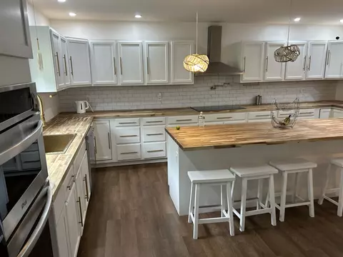 Kitchen - 10 Old Orchard Rd, Gorham, ME 04038 photo 3 of 15